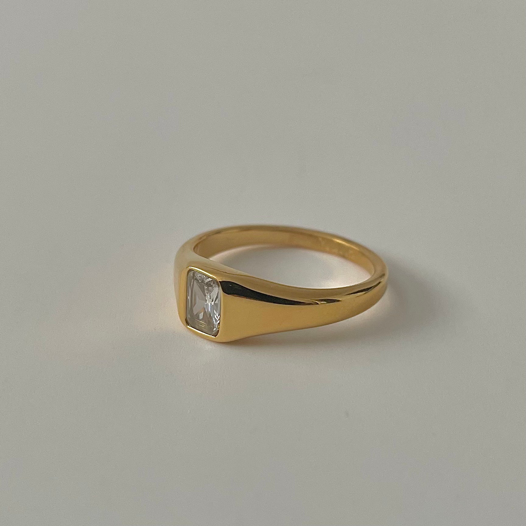 Anillo Sofía - Piedra blanca