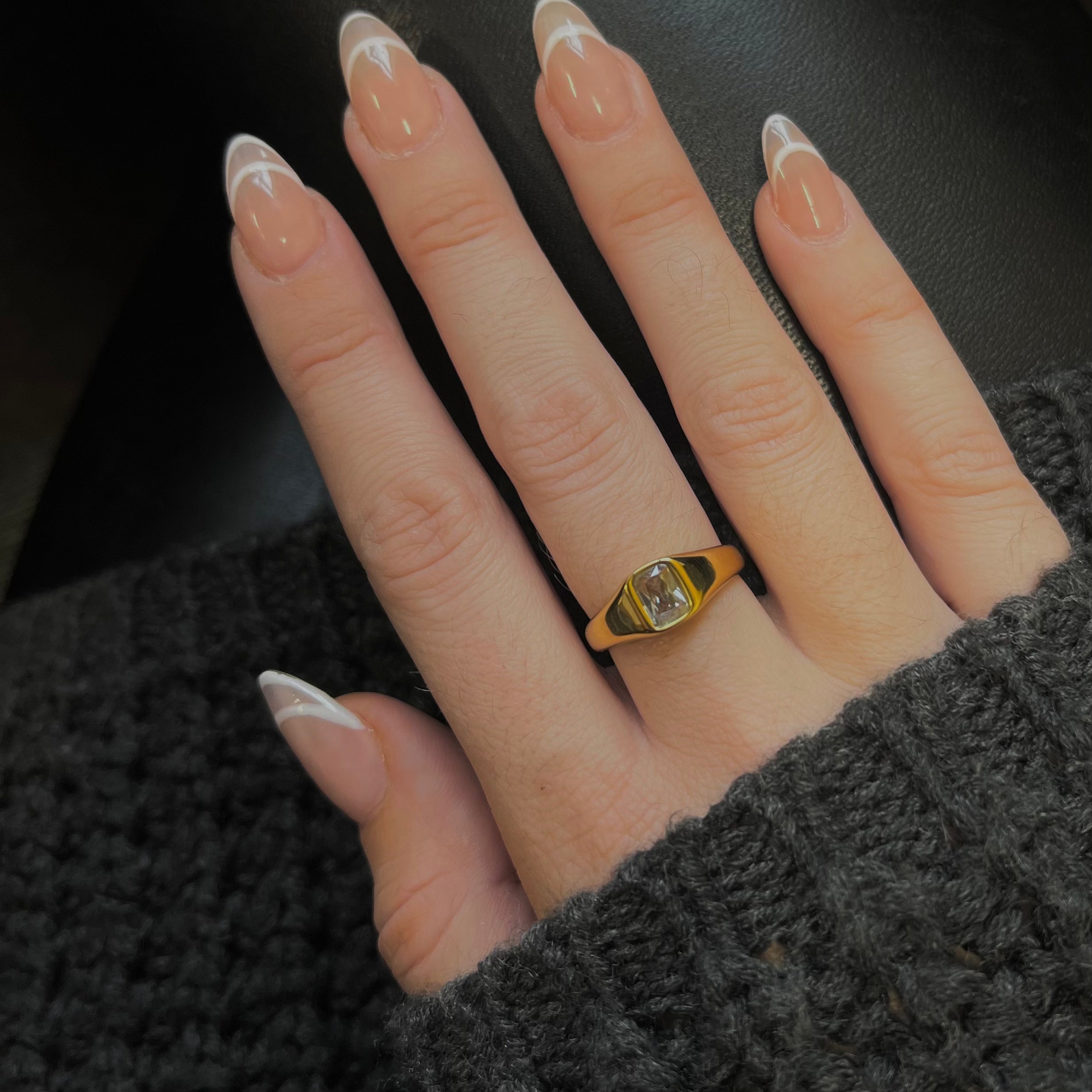 Anillo Sofía - Piedra blanca