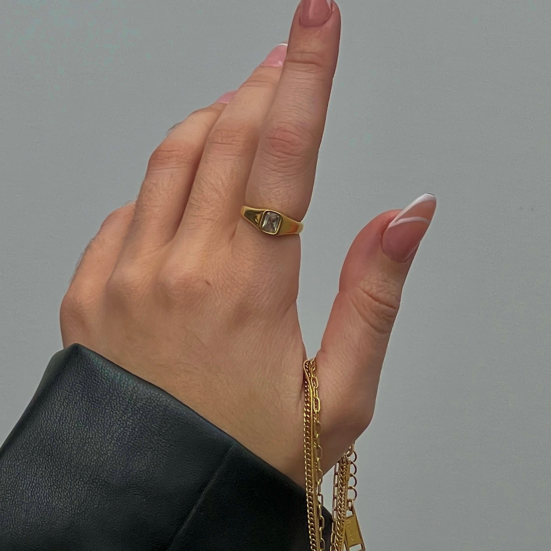 Anillo Sofía - Piedra blanca